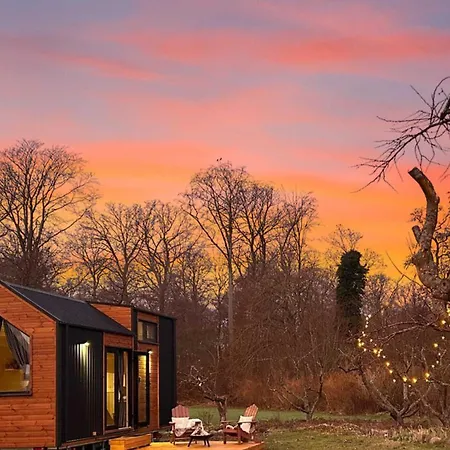 Little Harmony House By Tiny Away Дом отдыха *